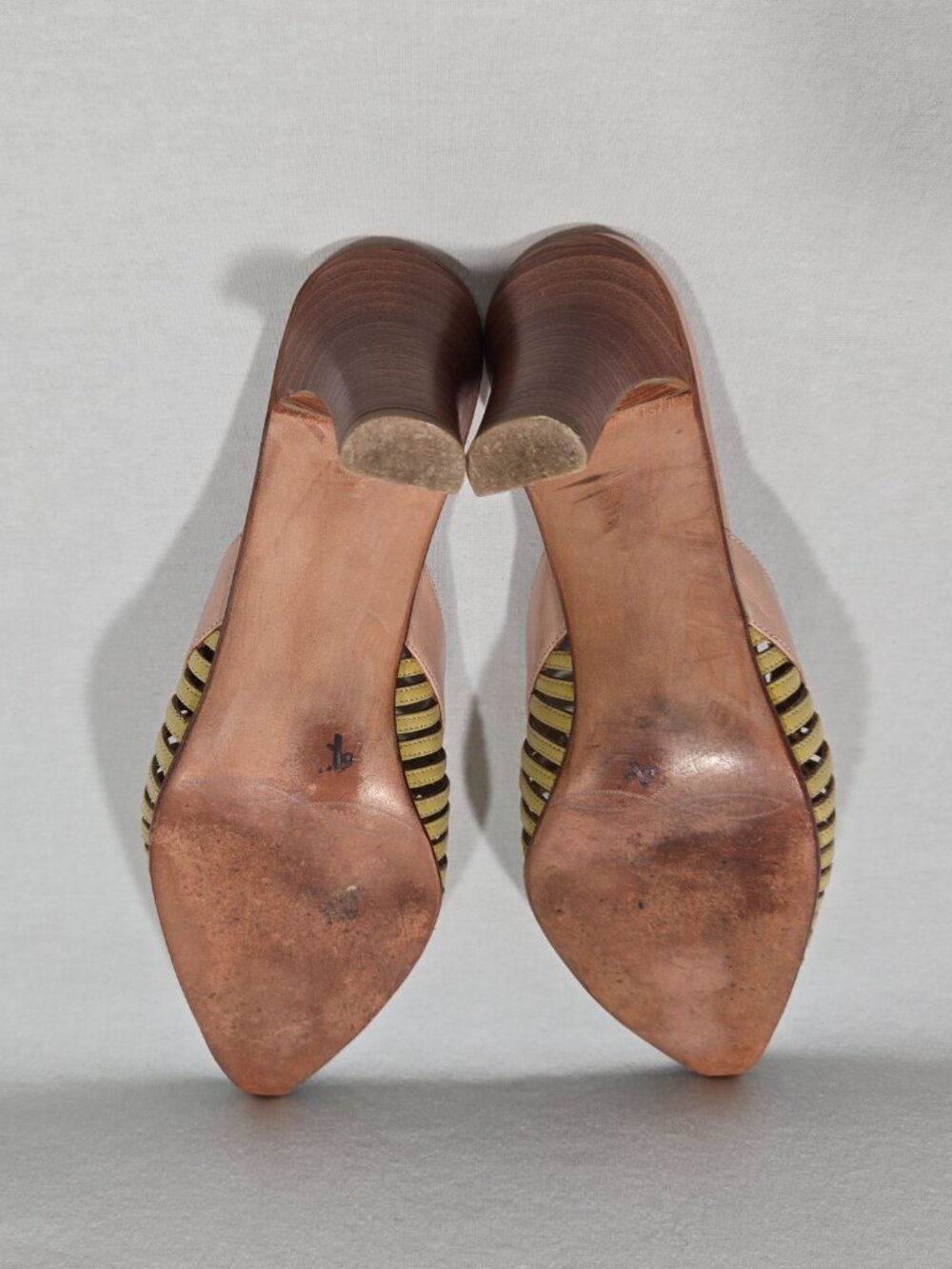 Vintage Y2K Whimsical Color-Block Cage LEATHER Pointed Kitten Mule Women Size 7. - Picture 14 of 17